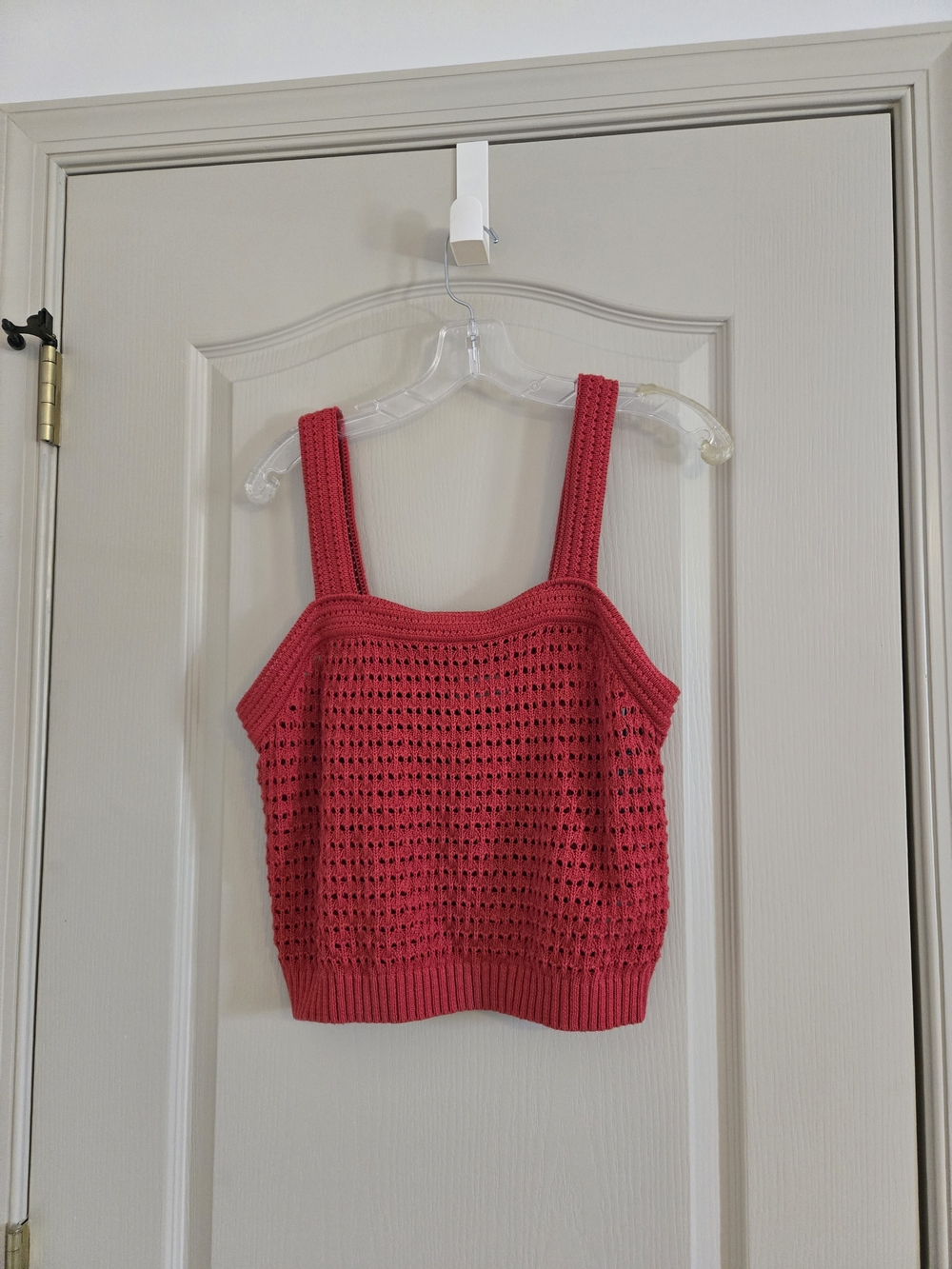 New With Tags Universal Thread Red Crochet Camisole Tank